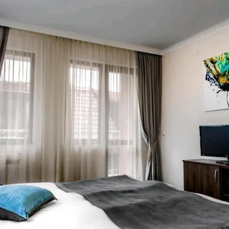 Astrea Deluxe Hisarya