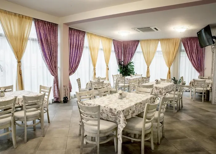 Astrea Deluxe Хисаря