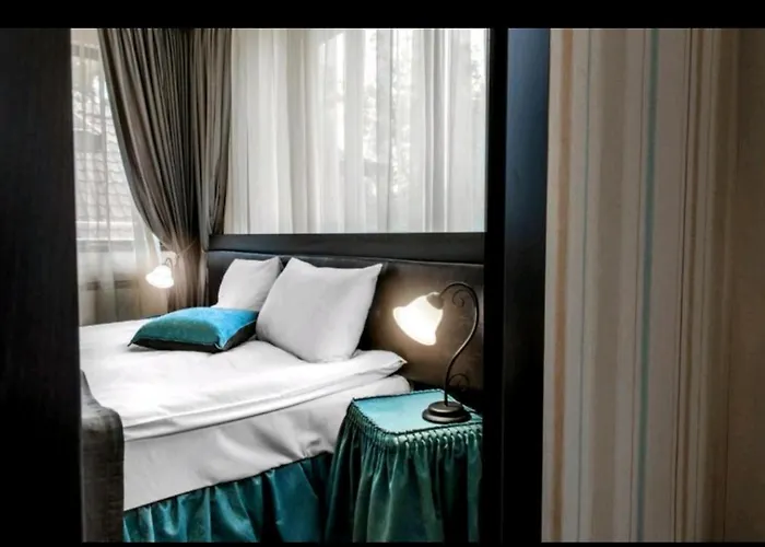 Astrea Deluxe Хотел