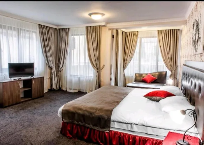 Хотел Astrea Deluxe Хисаря